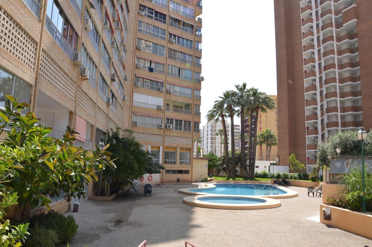 Karola 3C Apt With Pool Apartment Benidorm Exterior photo