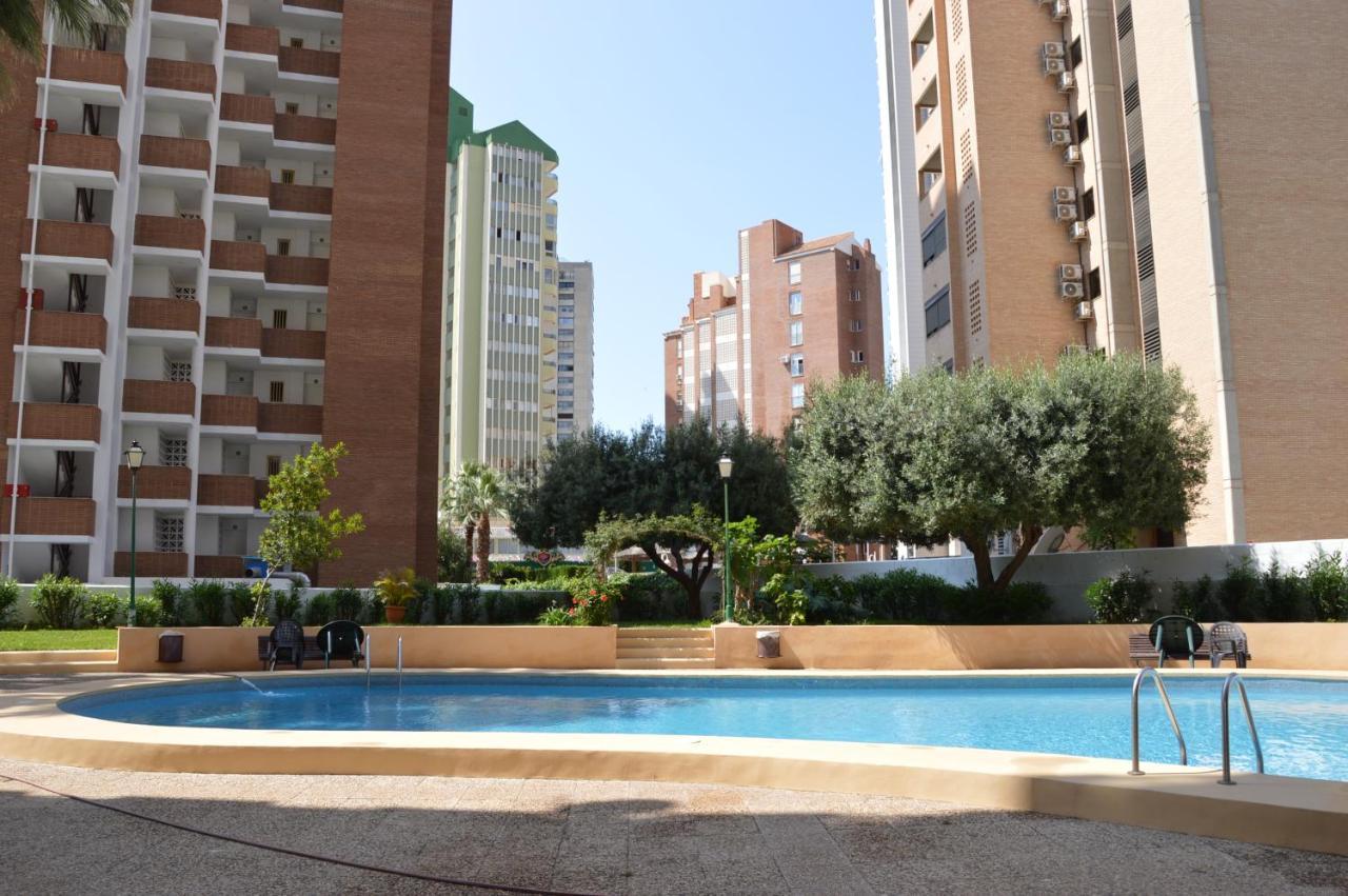 Karola 3C Apt With Pool Apartment Benidorm Exterior photo